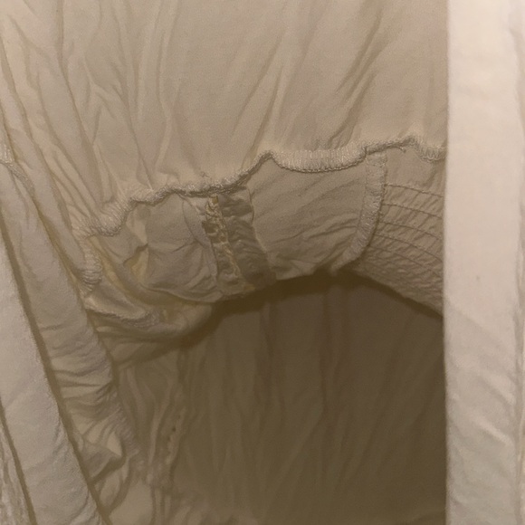 POL - Picture 4 of 5